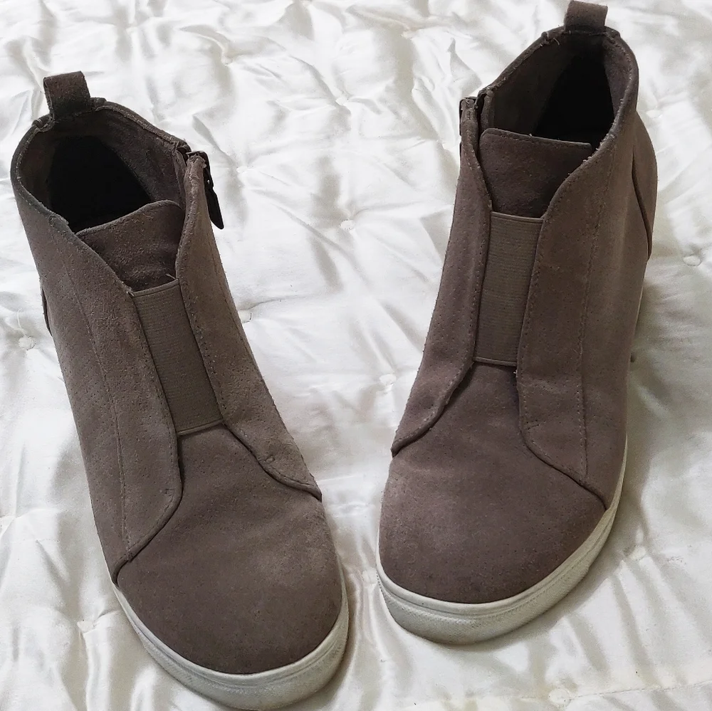Blondo Waterproof Booties.